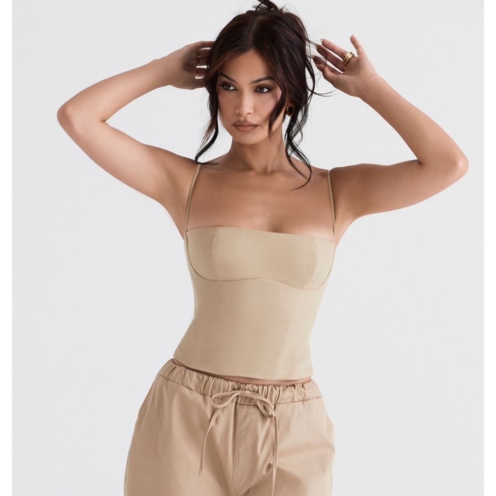 NEW House of CB Audette Top Stone Camel Medium